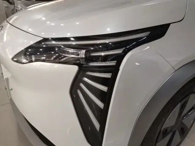 GAC Aion Y — Фото автомобиля 23
