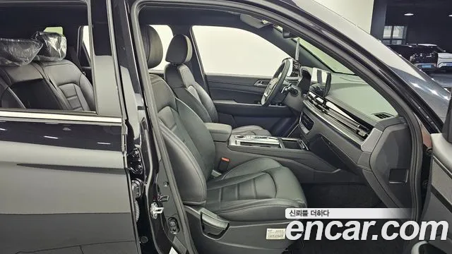 KG_Mobility_Ssangyong Rexton Rexton Arena Дизель 2.2 2WD — Фото автомобиля 10