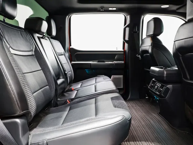 Ford F-150 Raptor — Фото автомобиля 10