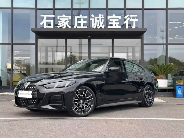 BMW 4 Series — Фото автомобиля 2