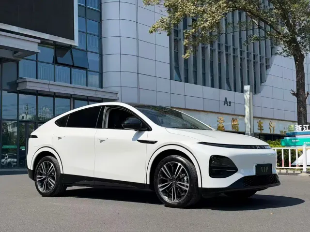 Xpeng G6 — Фото автомобиля 2