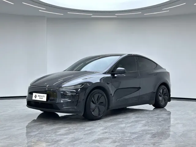 Фотография автомобиля — Tesla Model Y
