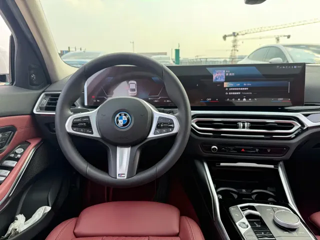 BMW i3 — Фото автомобиля 20