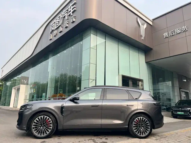 Voyah Auto VOYAH FREE 2025 FREE+ RWD Qiankun Edition — Фото автомобиля 3