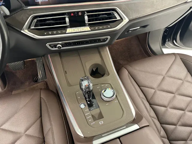 BMW X5 — Фото автомобиля 19