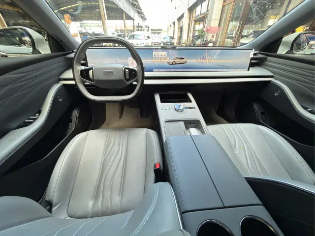 Geely Galaxy E8 — Фото автомобиля 6