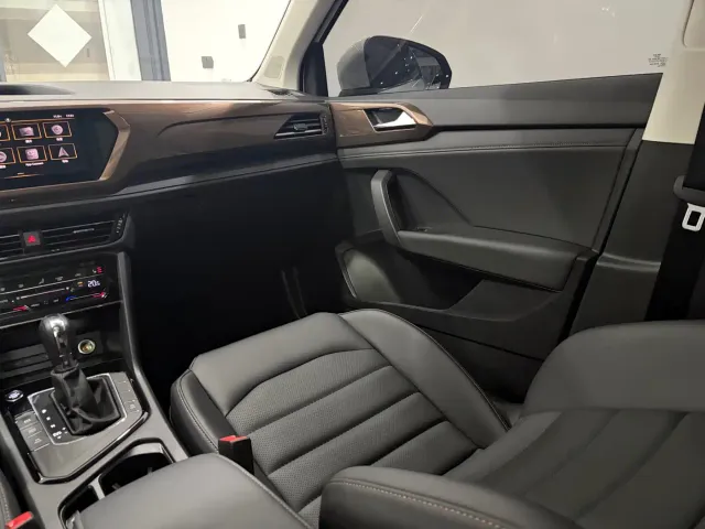 Volkswagen Tharu — Фото автомобиля 10