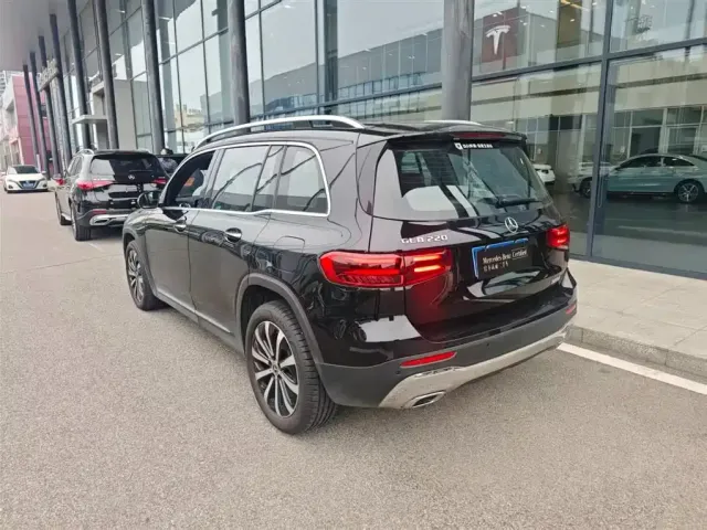 Mercedes-Benz GLB-Class — Фото автомобиля 5