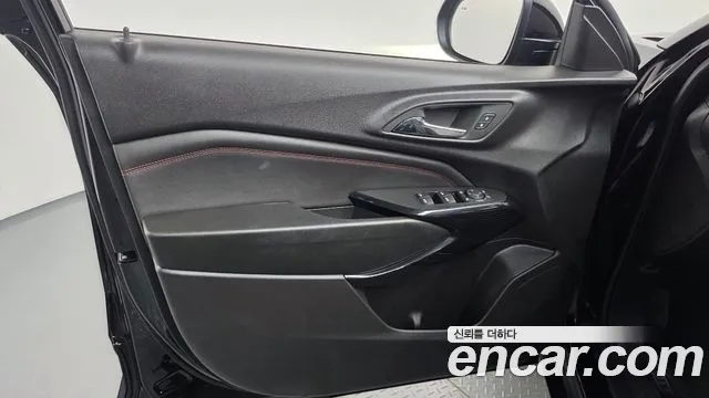 ChevroletGMDaewoo Trax Trax Кроссовер 1.2 Red Line — Фото автомобиля 21