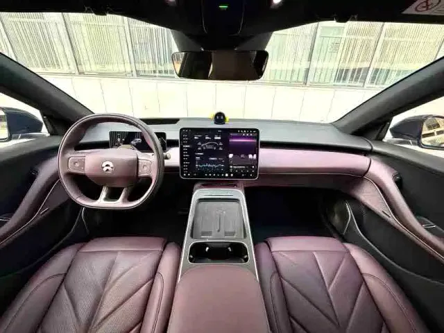 Nio ET5 Touring — Фото автомобиля 4