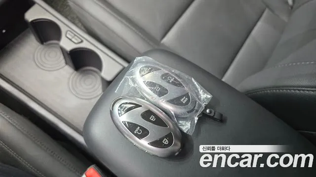 Hyundai Kona Kona (SX2) Бензин 1.6 Turbo 4WD — Фото автомобиля 19