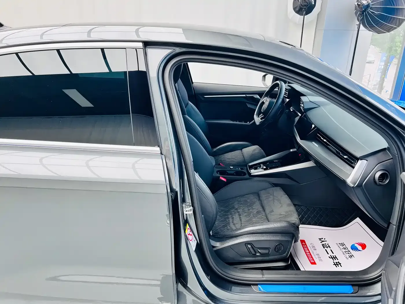 Audi Audi A3 2023 Facelift A3L Limousine 35 TFSI Luxury Sport — Фото автомобиля 25