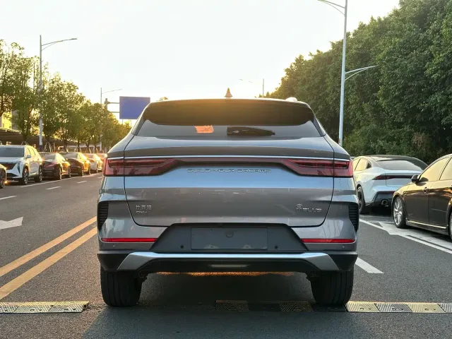 BYD Song PLUS — Фото автомобиля 6