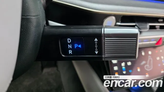 Hyundai Grandeur GN7 — Фото автомобиля 12