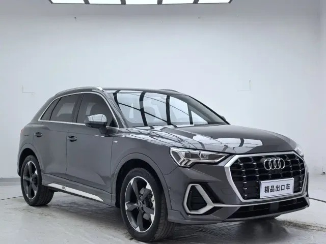 Audi Q3 — Фото автомобиля 3