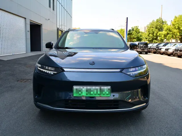 Leapmotor C11 — Фото автомобиля 2