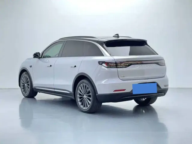 Leapmotor Leapmotor C11 2024 Pure Electric 580 Premium Edition — Фото автомобиля 6