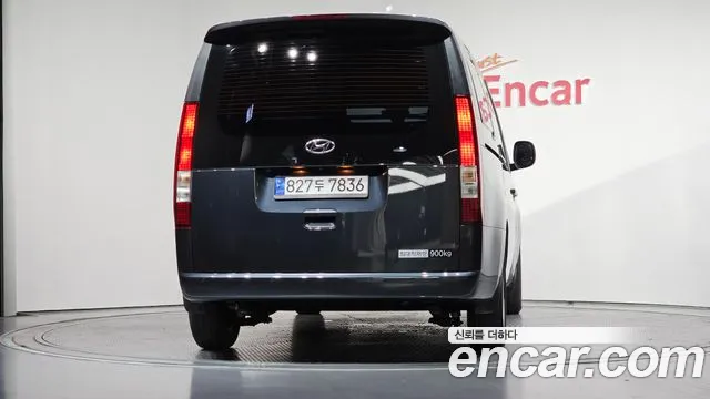Hyundai Staria Staria Карго 3 места — Фото автомобиля 4