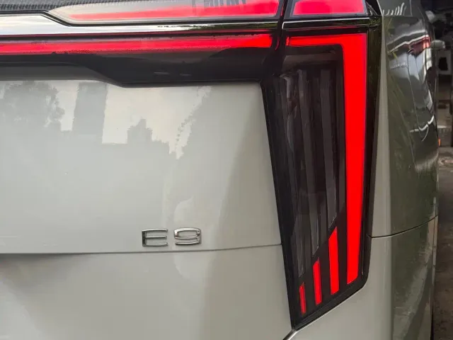 GAC Trumpchi E9 — Фото автомобиля 12
