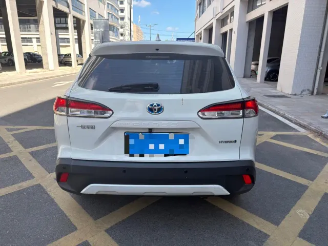 Toyota Corolla Cross — Фото автомобиля 8