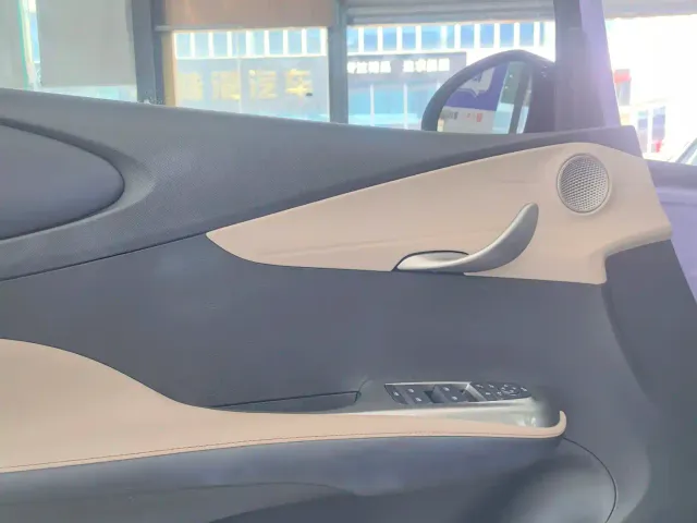 BYD Dolphin — Фото автомобиля 9
