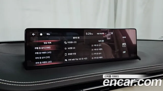 Genesis GV70 2.5T Бензин AWD — Фото автомобиля 29