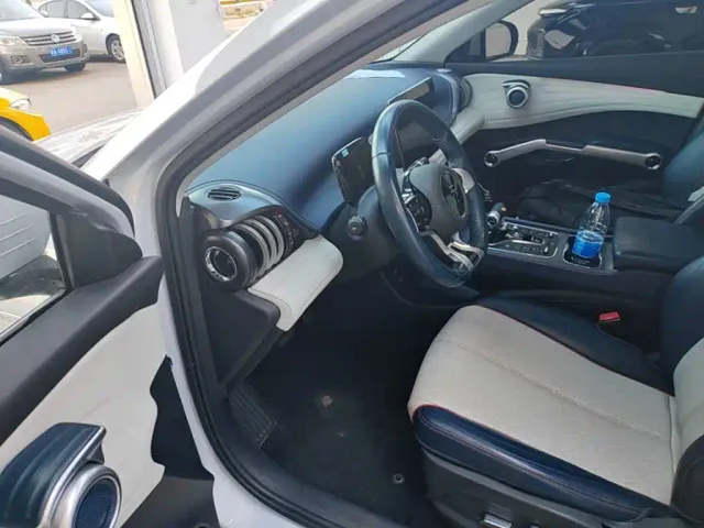 BYD Yuan PLUS — Фото автомобиля 15