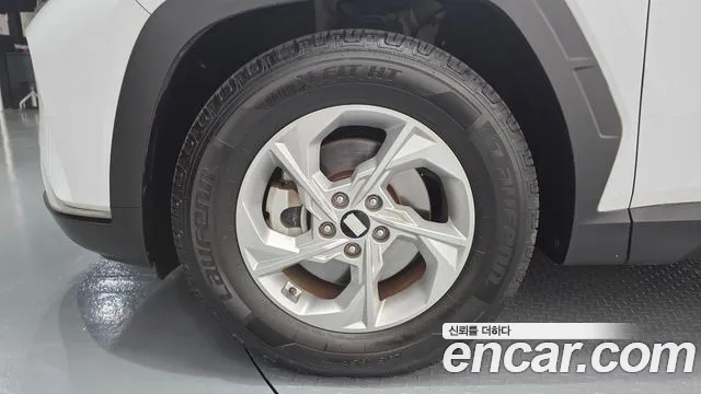 Hyundai Tucson Tucson (NX4) Дизель 2.0 2WD — Фото автомобиля 5