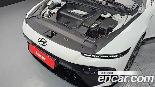 Hyundai Ioniq6 Long Range AWD — Фото автомобиля 6