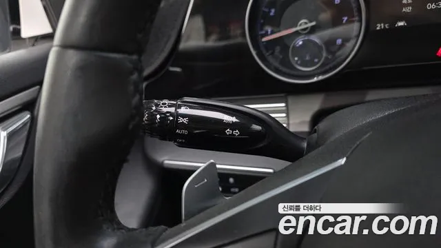 Hyundai Grandeur Новый Grandeur IG 3.0 LPi (Такси) — Фото автомобиля 27