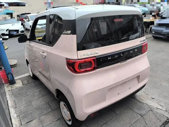 Wuling Hongguang Mini EV — Фото автомобиля 4