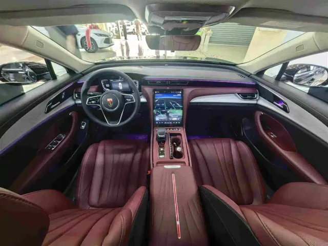 Hongqi H5 — Фото автомобиля 5