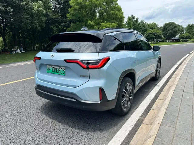 Nio ES6 — Фото автомобиля 6