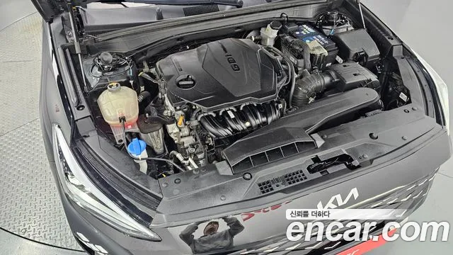 Kia K8 — Фото автомобиля 6