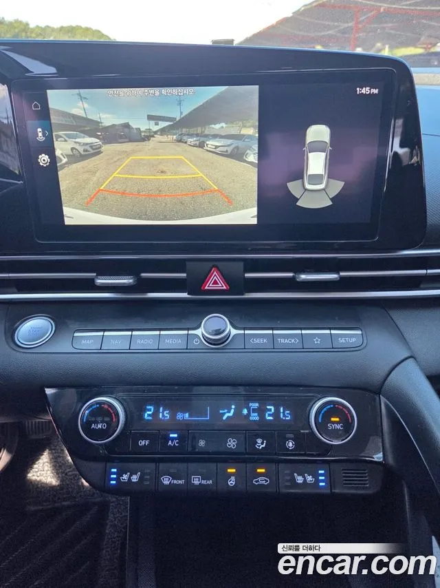 Hyundai Avante CN7 — Фото автомобиля 12