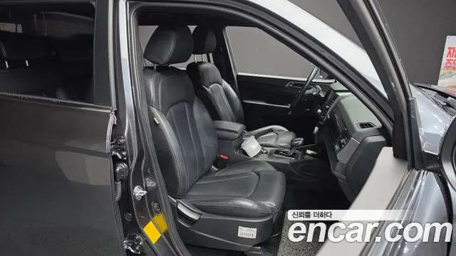 KG_Mobility_Ssangyong Rexton Новый Rexton Sport Khan Дизель 2.2 4WD — Фото автомобиля 12