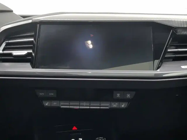 Audi Audi Q4 e-tron 2024 40 e-tron Creation Edition — Фото автомобиля 12