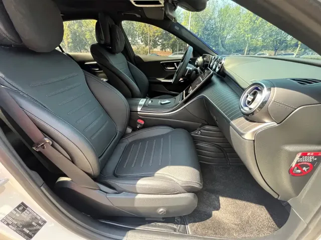 Mercedes-Benz C-Class — Фото автомобиля 13