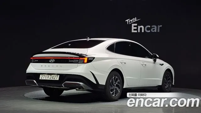 Hyundai Sonata — Фото автомобиля 2
