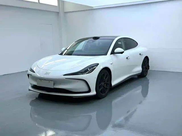Фотография автомобиля — IM Motors L6
