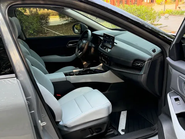 Nissan X-Trail — Фото автомобиля 11