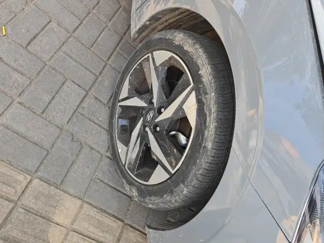 Hyundai Elantra — Фото автомобиля 6