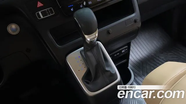 Hyundai Staria — Фото автомобиля 9