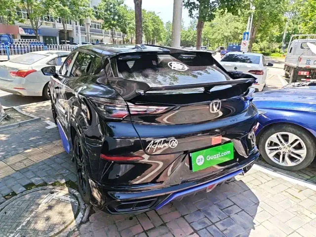 Changan UNI-T — Фото автомобиля 4