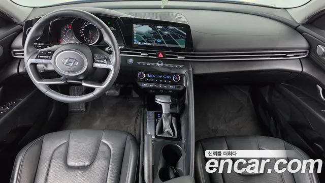 Hyundai Avante CN7 — Фото автомобиля 10
