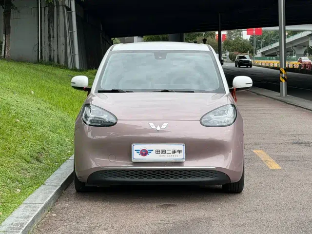 Wuling Bingo — Фото автомобиля 2