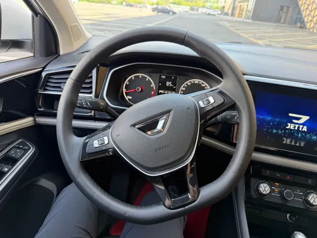 Jetta VS5 — Фото автомобиля 22