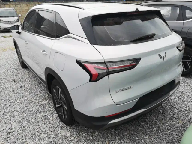 Wuling Starlight S — Фото автомобиля 4