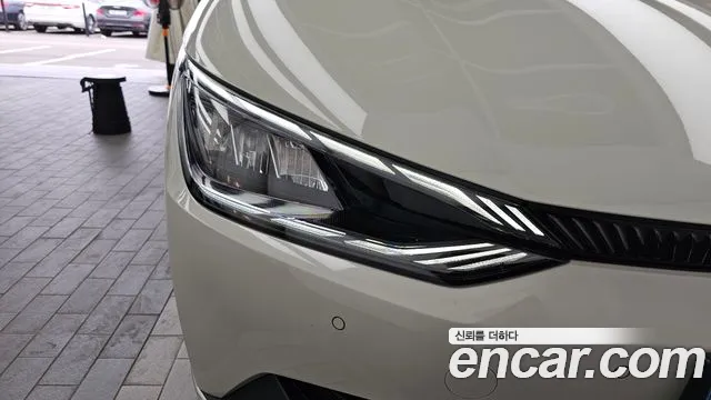Kia EV6 — Фото автомобиля 20