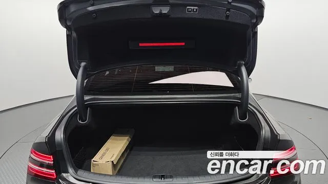 Genesis G80 RG3 — Фото автомобиля 26
